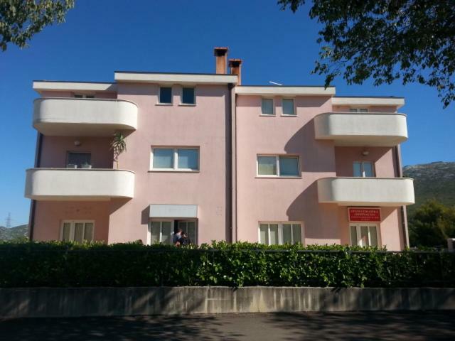 Apartment Smodlaka Dugopolje Exterior photo